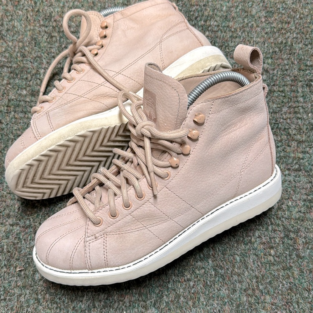 Adidas Superstar boot - Barely Pink